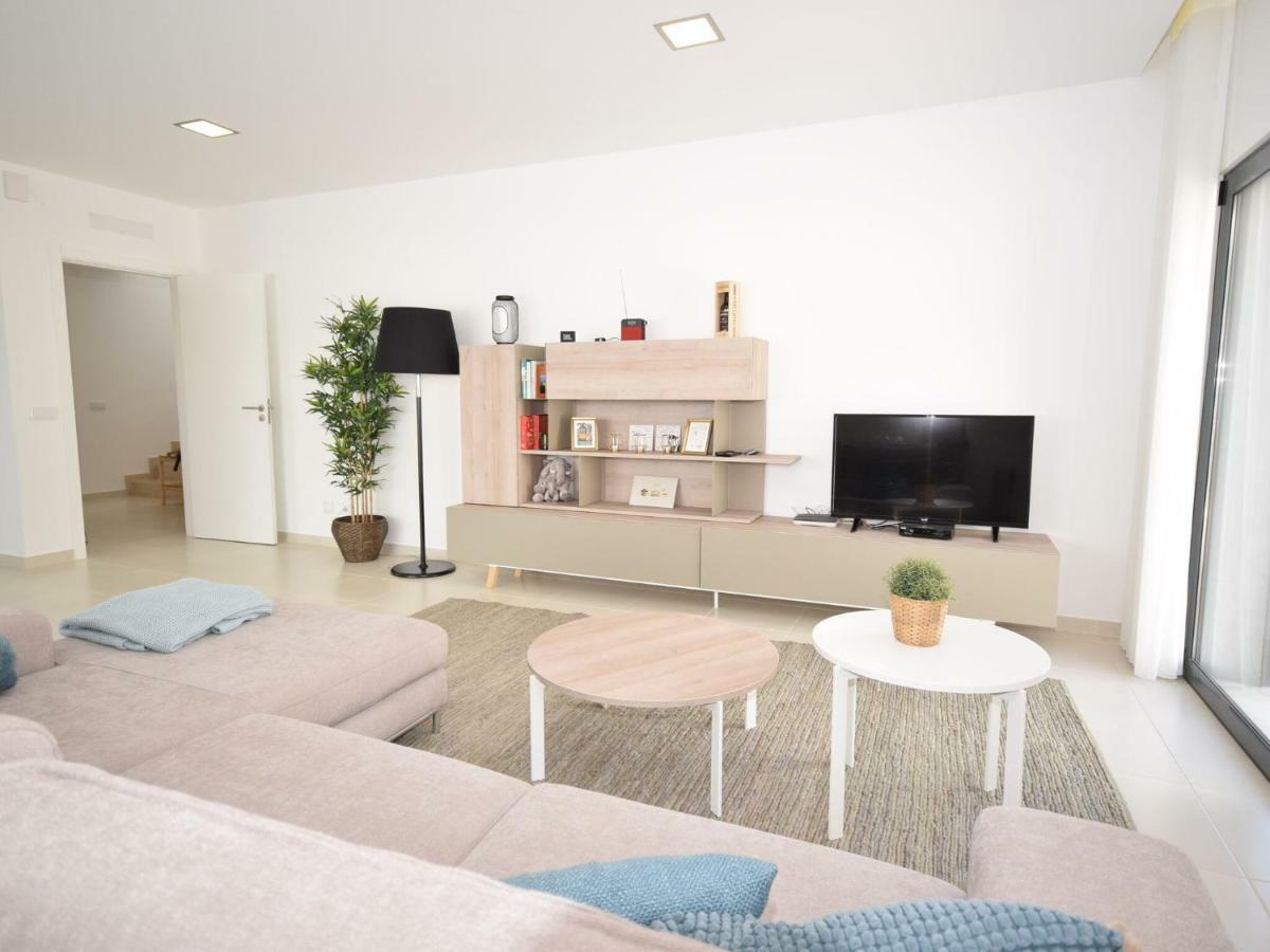 Modern Villa With Private Pool Near The Beautiful Beach Of Foz De Arelho Nadadouro Exteriör bild